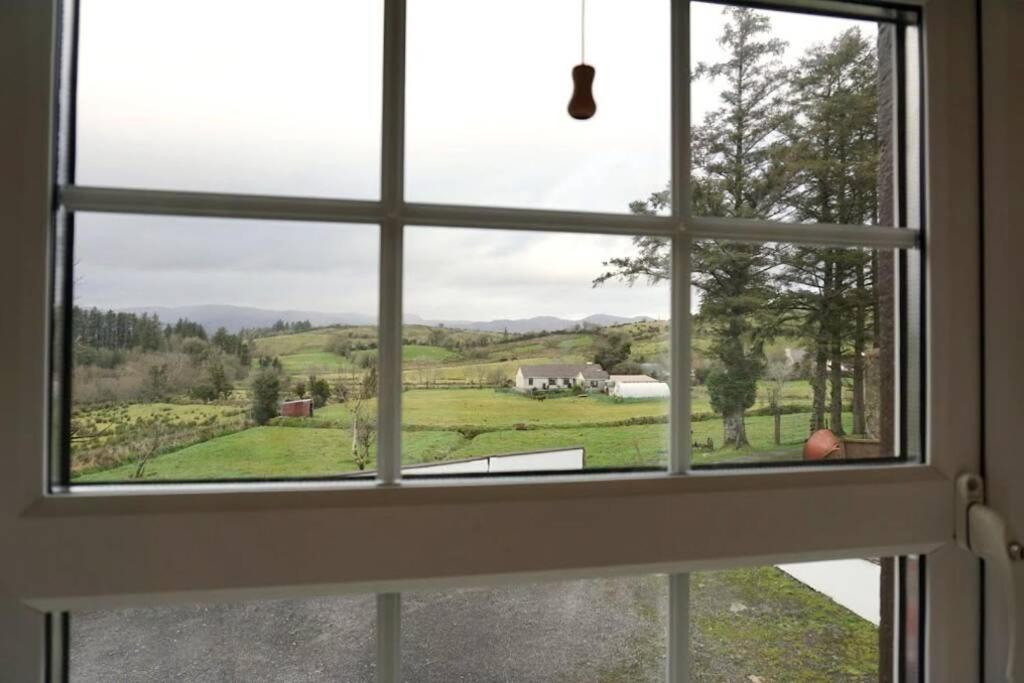 Meenadreen Cottage Donegal Town Exterior foto